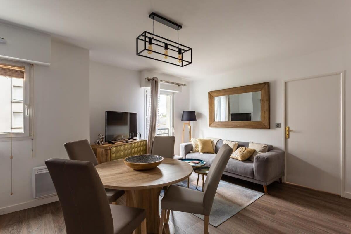 Le Saint Helier -Appartement Cosy Et Calme Parking แรนส์ ภายนอก รูปภาพ